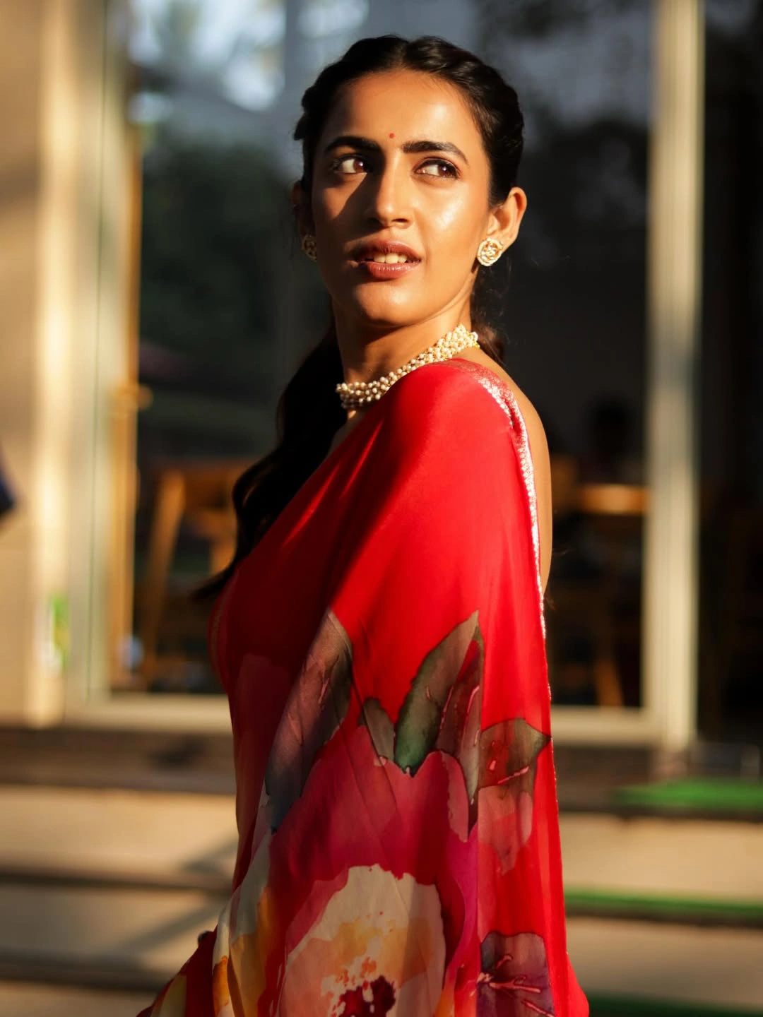 Niharika Konidela Stylish Looks in Saree
