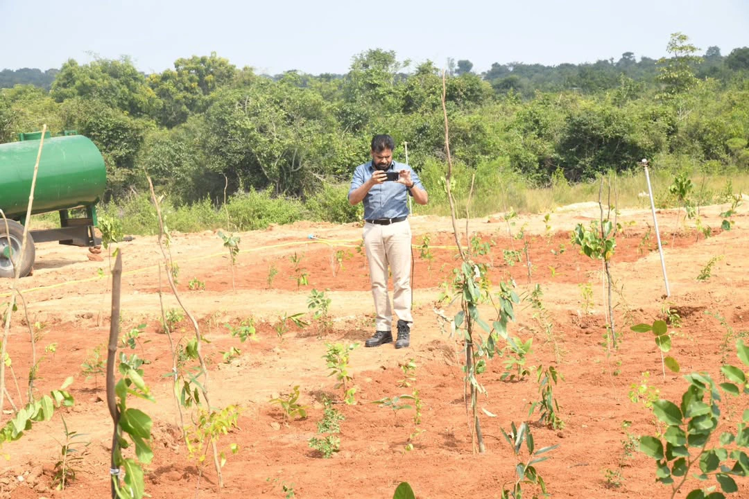 Pawan Kalyan Visitis Kumki Elephants