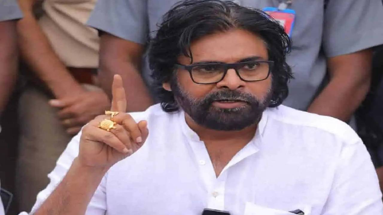 ఇక తాట తీస్తా.. ఆ వృత్తిలోకి ఎవ్వరూ వెళ్లకండి.. వాళ్లకి కూడా ఇదే చెబుతున్నాను: పవన్ స్ట్రాంగ్‌ వార్నింగ్