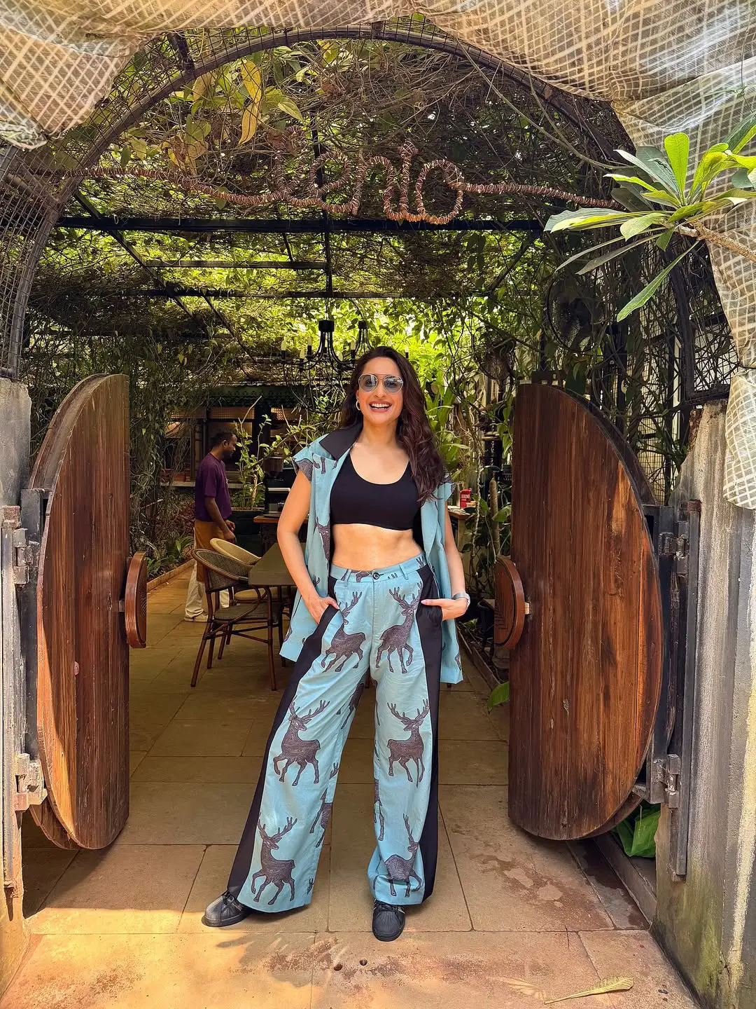 Pragya jaiswal latest photoshoot goes viral on social media (1)