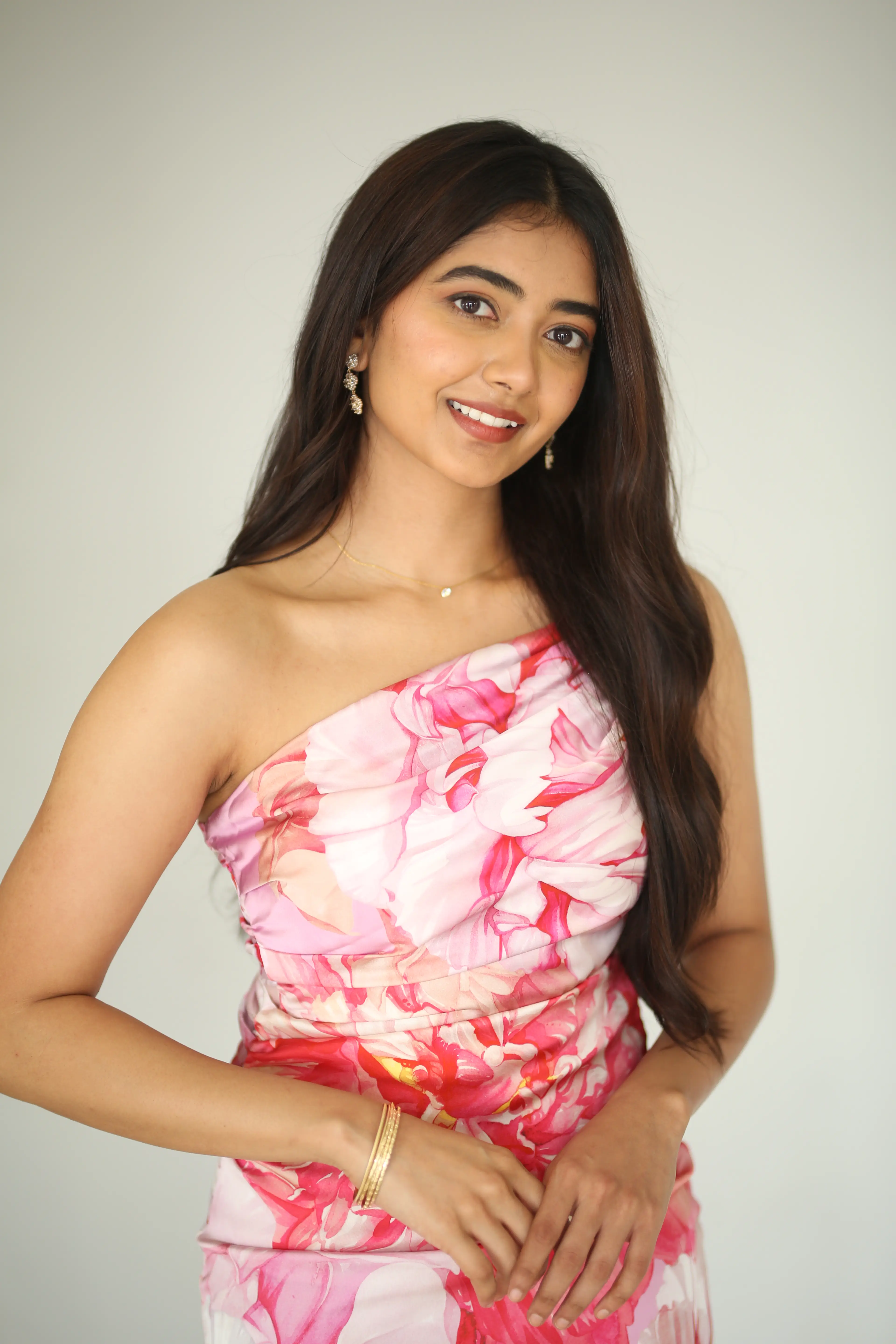 Preeti Pagada latest photo shoot goes viral on social media (1)