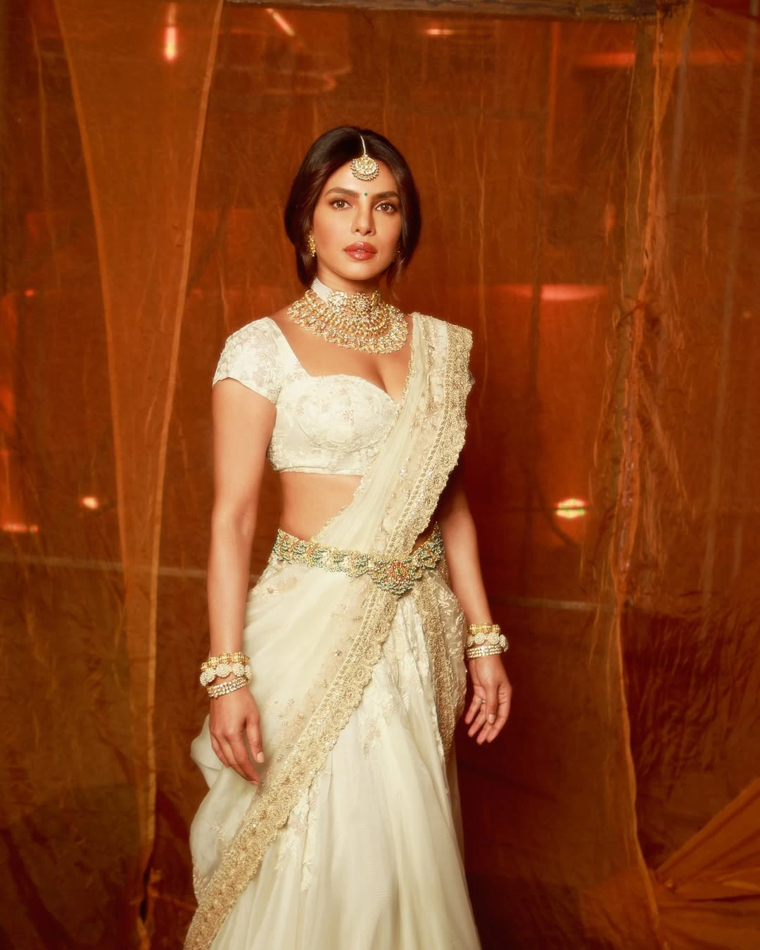 Priyanka Chopra Stunning Looks for Varanasi Event in White Saree