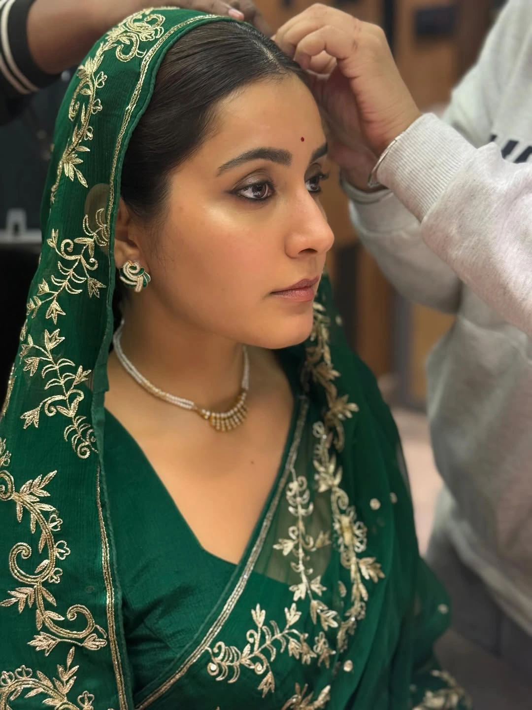 Raashii Khanna Shares 120 Bahadur Movie Working Stills