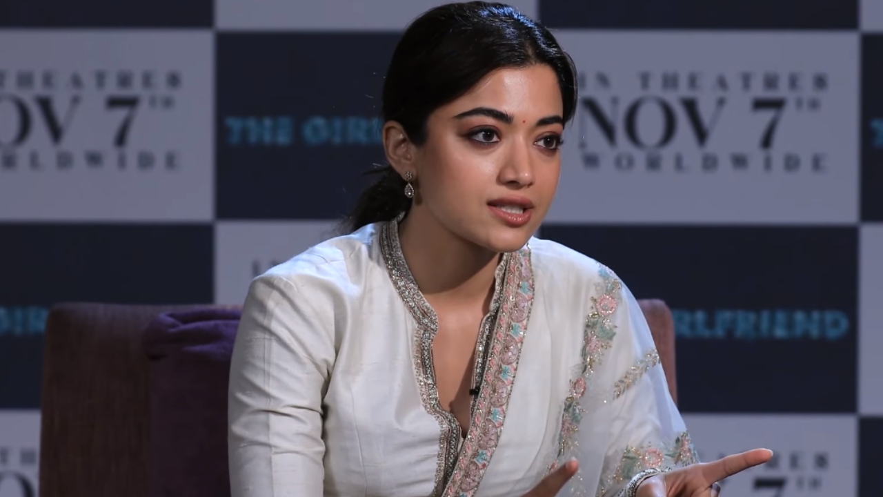 Rashmika Mandanna: పబ్లిక్ గా పేరు చెప్తే చంపేస్తారు.. చాలా మంది ఉన్నారు.. ఆయనకు మాత్రమే సాధ్యం..