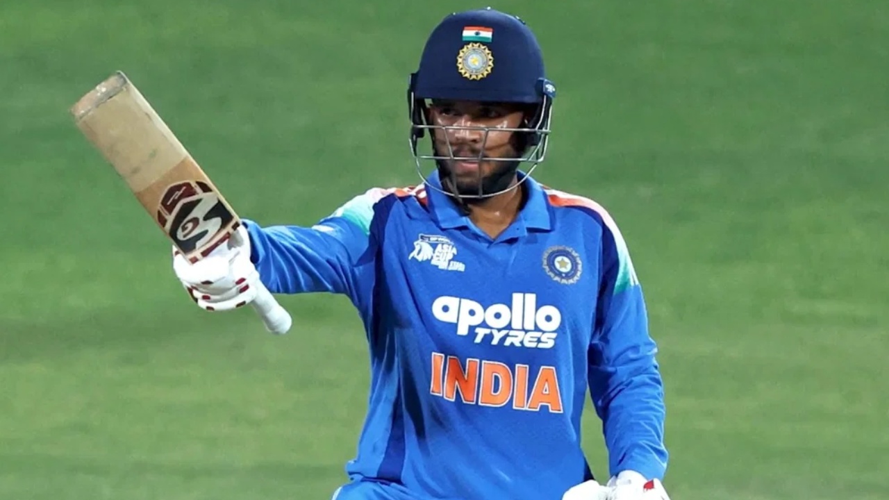 Rising Stars Asia Cup 2025 : వైభ‌వ్ సూర్య‌వంశీ విఫ‌ల‌మైనా.. దంచికొట్టిన స‌న్‌రైజ‌ర్స్ ప్లేయ‌ర్‌.. సెమీస్‌కు టీమ్ఇండియా..