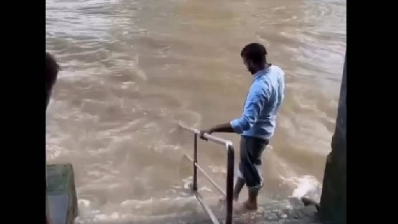 భారత్‌లో గంగా, యమున నదులను మురికిమయం చేసింది సరిపోలేదా? ఇంగ్లాండ్‌లోని నదిలో భారతీయుడు చేసిన పనికి..