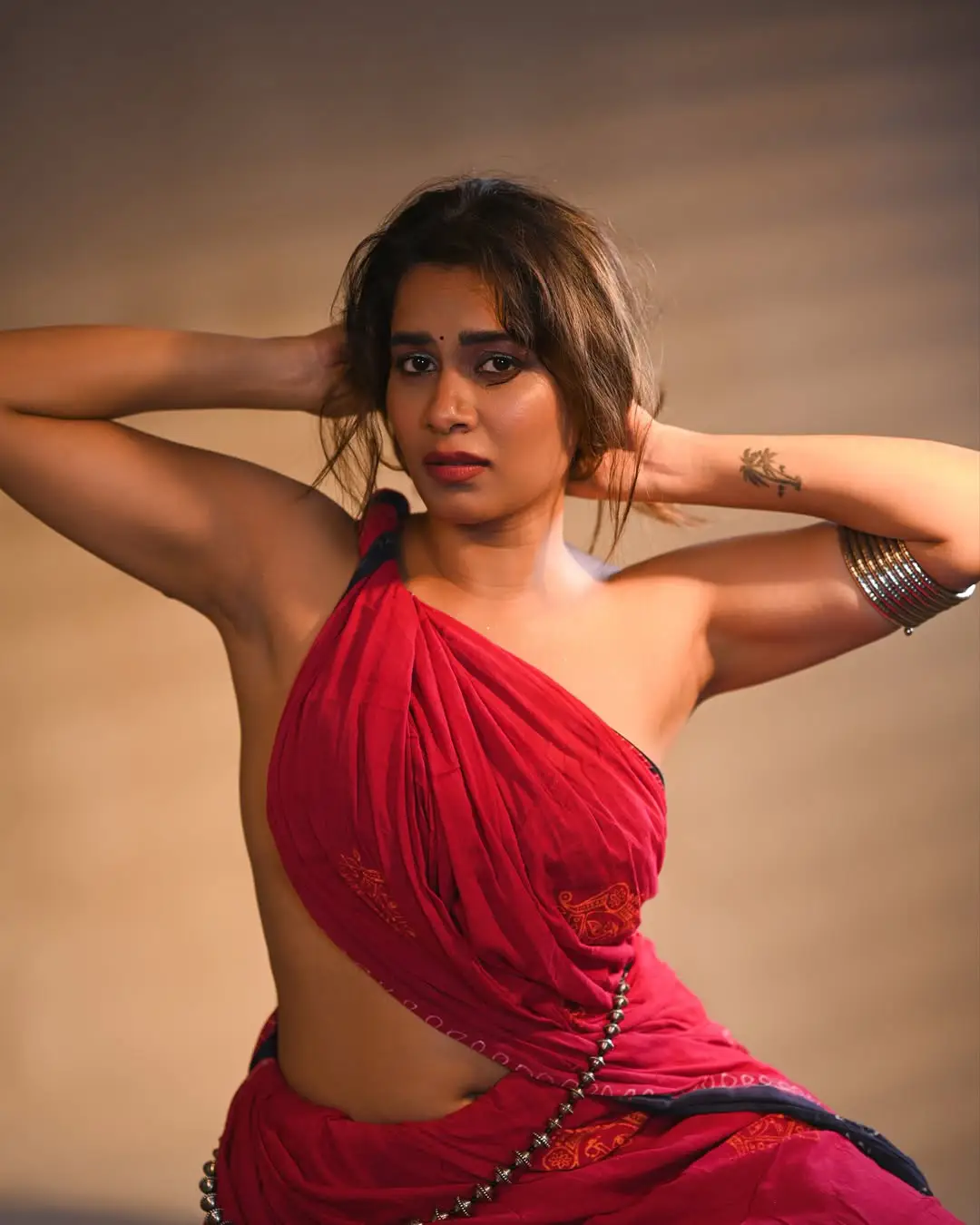 Sahitya Dasari latest hot photoshoot (1)