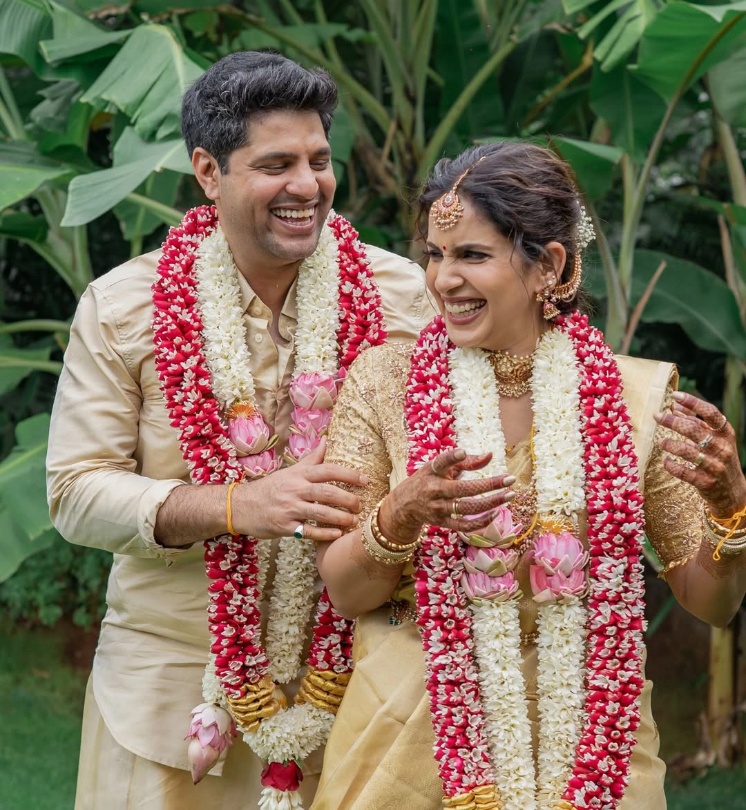 Samyuktha Shanmughanathan Aniruda Srikkanth Wedding Photos