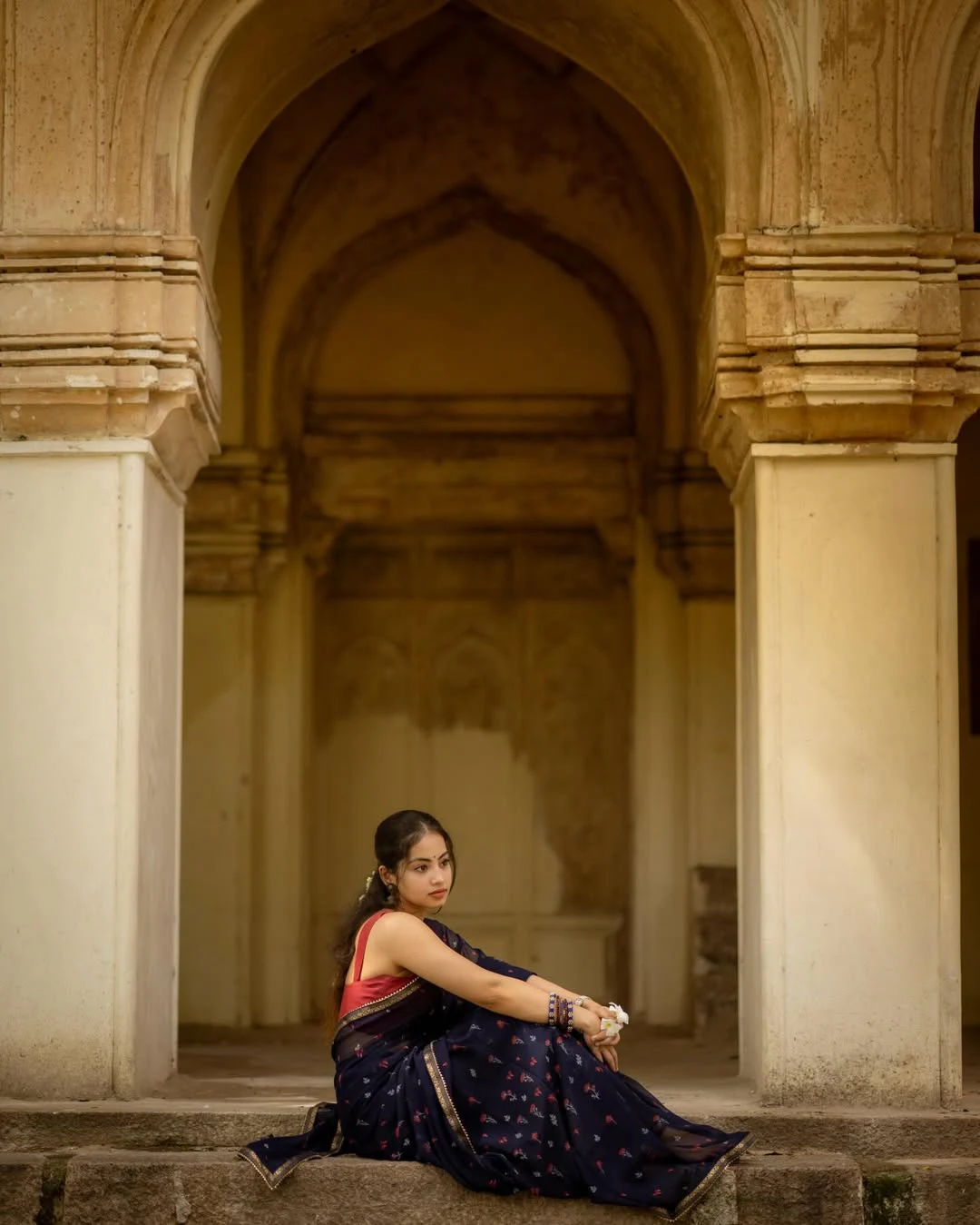 Shriya Kontham Stunning Looks in Black Saree