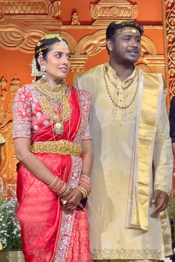 Singer Rahul Sipligunj Harinya Reddy marriage Photos
