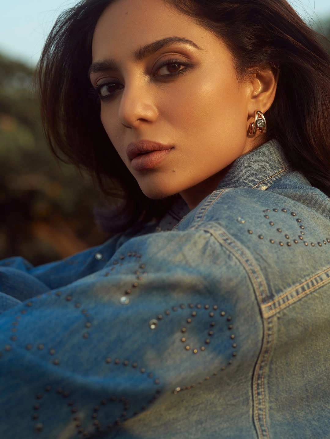 Sobhita Dhulipala Stylish Looks in Jeans