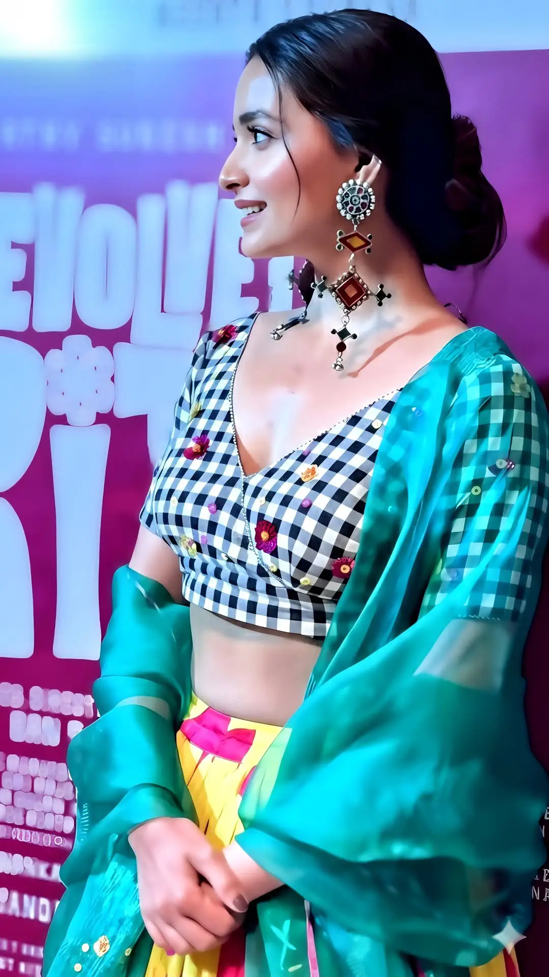 South Beauty Keerthy Suresh Latest Glamour Photos (1)