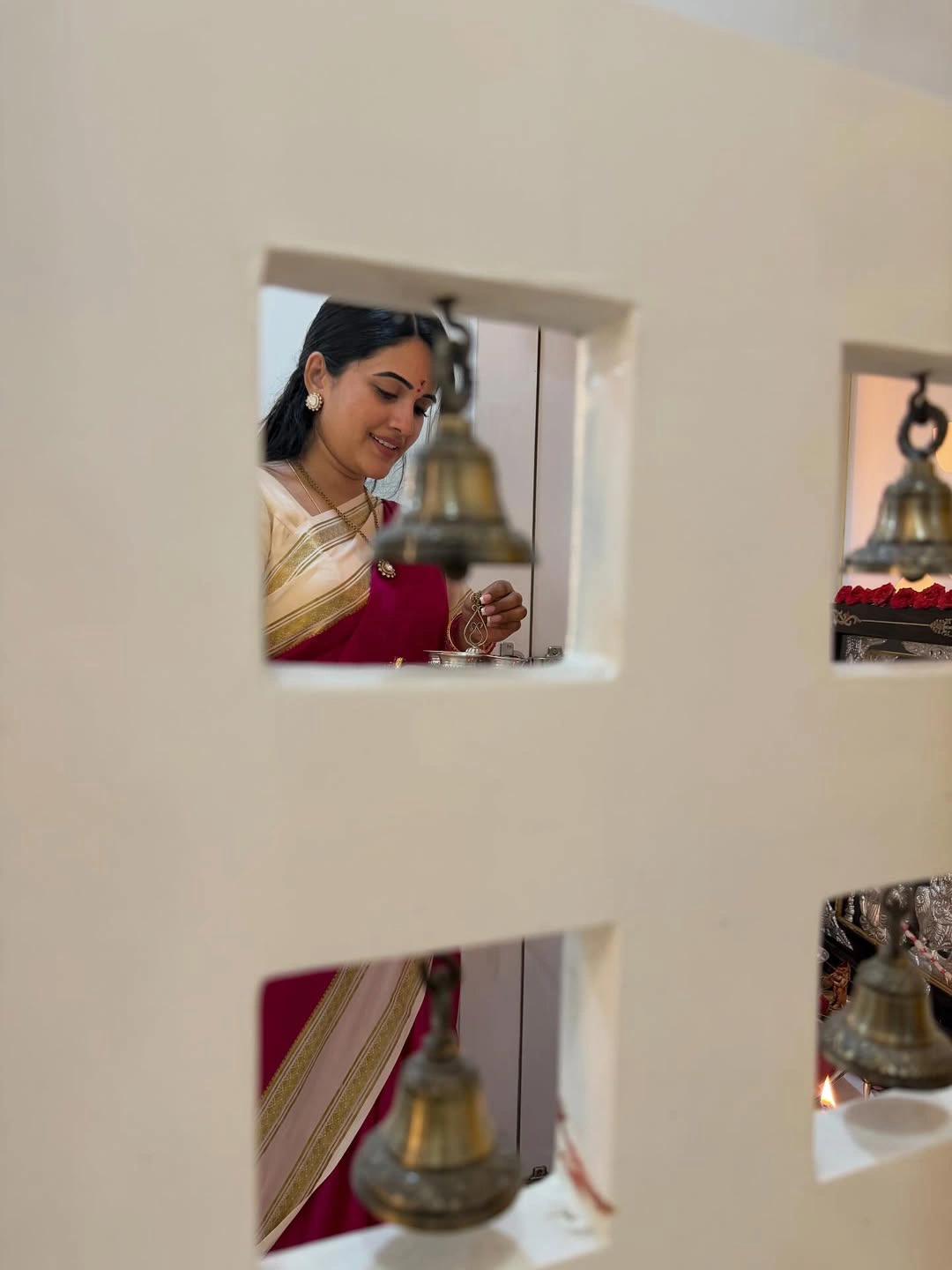 Anchor Sravanthi Chokarapu Karthika Pournami Special Photos