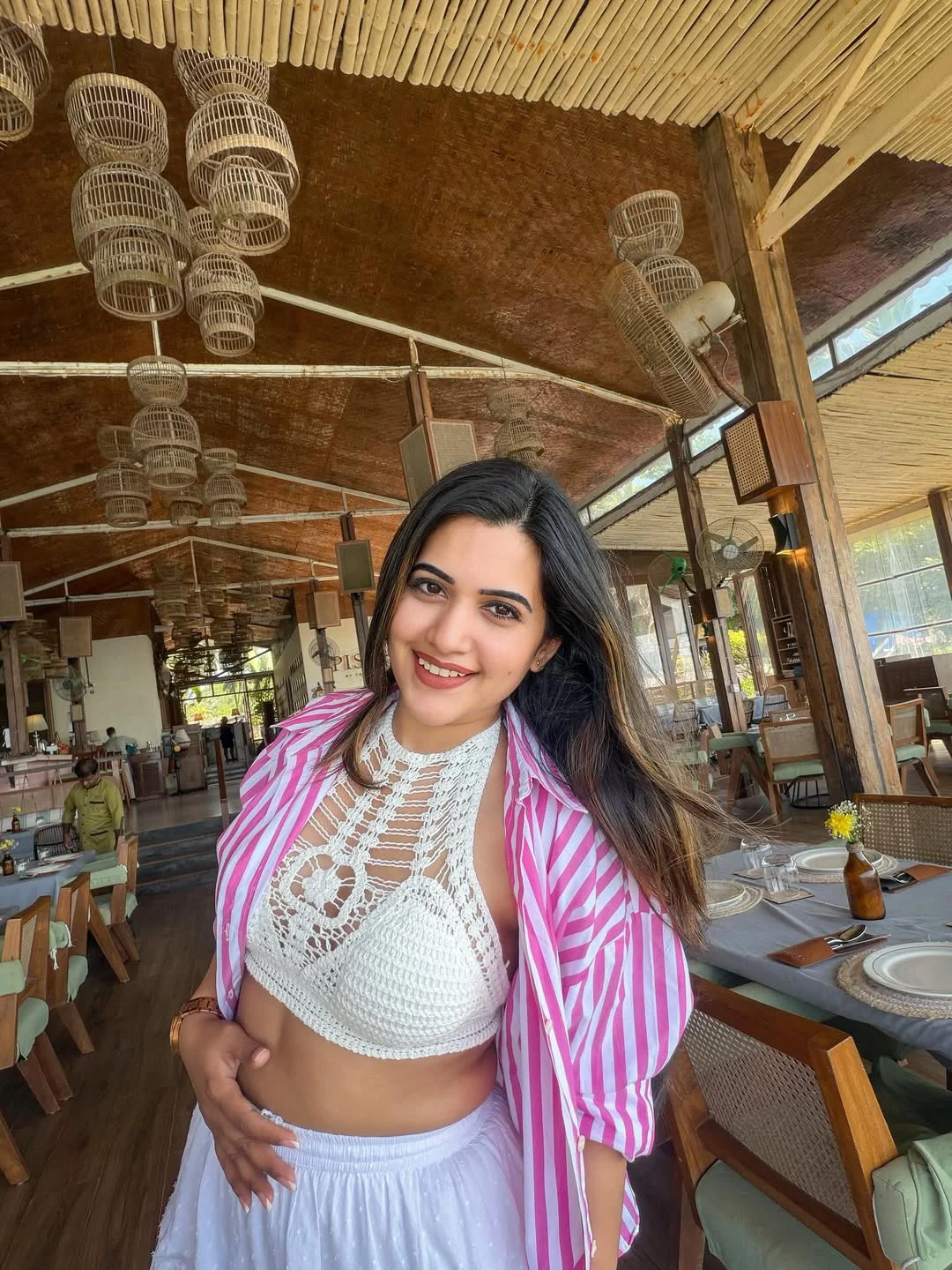 Sravanthi Chokarapu Enjoying Vacation in Goa