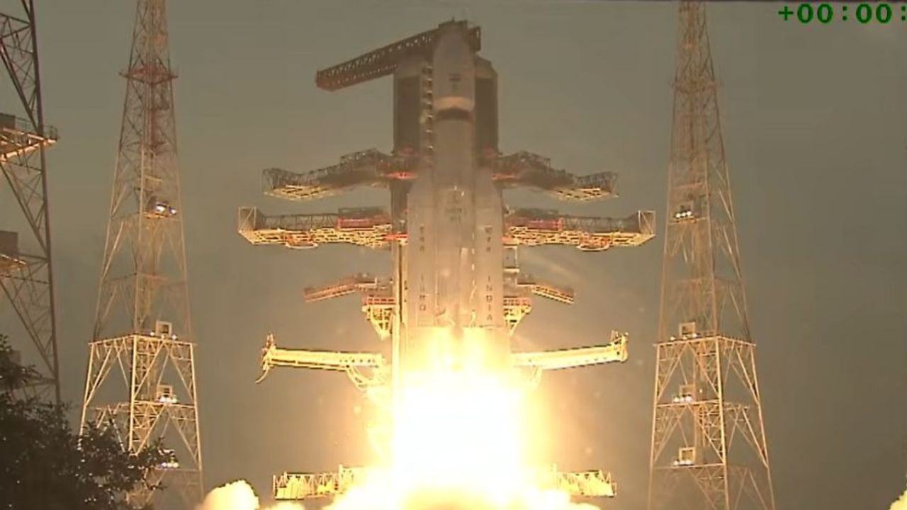 LVM3-M5: బాహుబలి రాకెట్ ప్రయోగం సక్సెస్‌.. ఇస్రో ఖాతాలో మరో ఘనత.. ఇకపై మనకు..