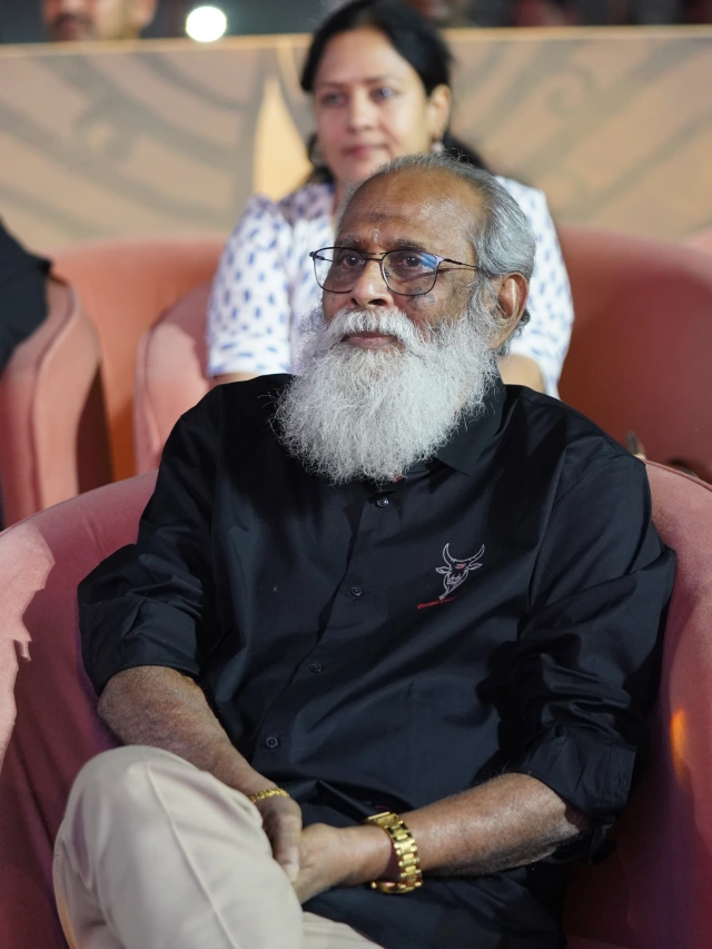 Mahesh Babu Rajamouli Priyanka Chopra Varanasi Movie Title Launch Event Photos