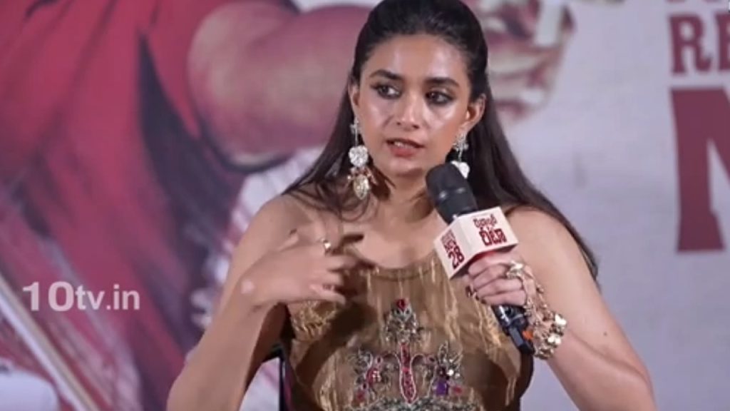 Keerthy Suresh Reacts on 8 Hours Work in Film Industry