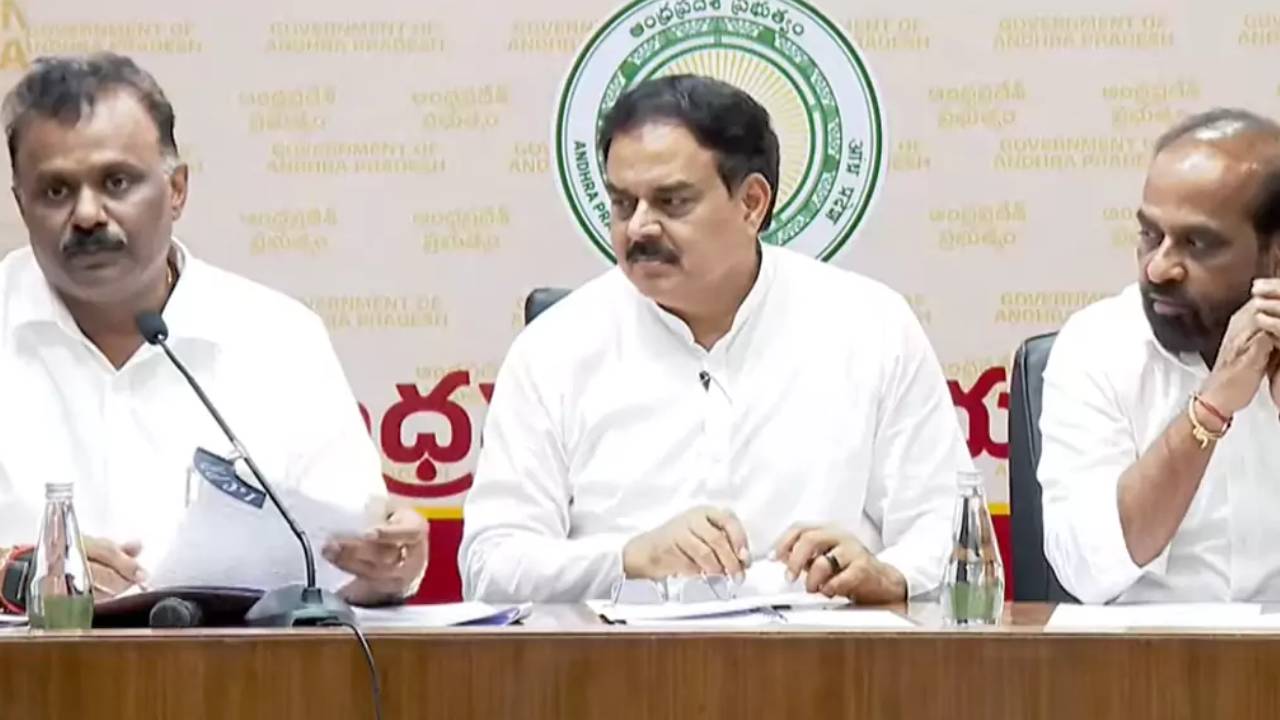 AP Cabinet Meeting : ఏపీ క్యాబినెట్‌‌లో కీలక నిర్ణయాలు ఇవే.. 17జిల్లాల్లో మార్పులు.. పూర్తి వివరాలు ఇలా..