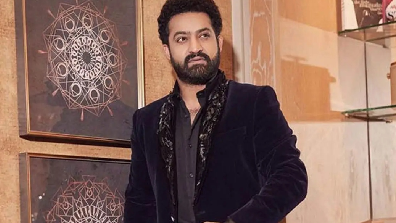 Jr NTR : ఢిల్లీ హైకోర్టును ఆశ్రయించిన జూనియర్‌ ఎన్టీఆర్‌..