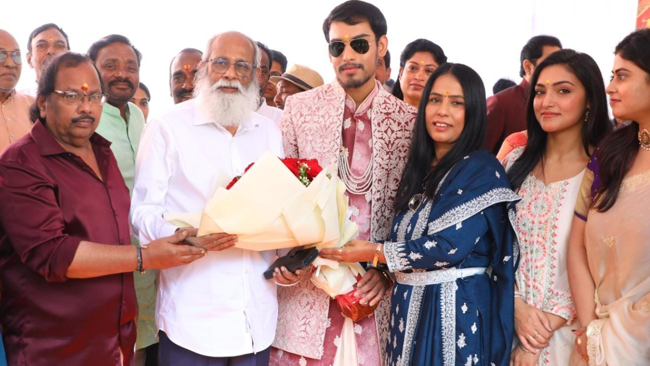 Amma.. Naku Aa Abbai Aavali: ఘనంగా ప్రారంభమైన ‘అమ్మా.. నాకు ఆ అబ్బాయి కావాలి’ మూవీ.