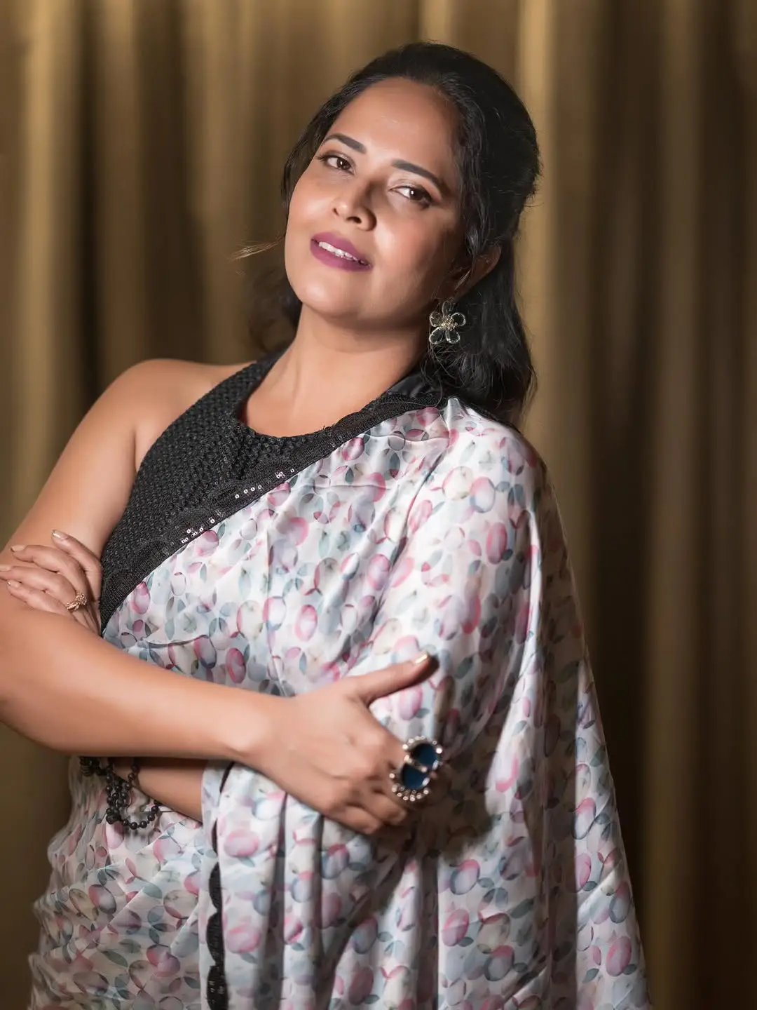 Anasuya Bharadwaj latest glamour photos (1)