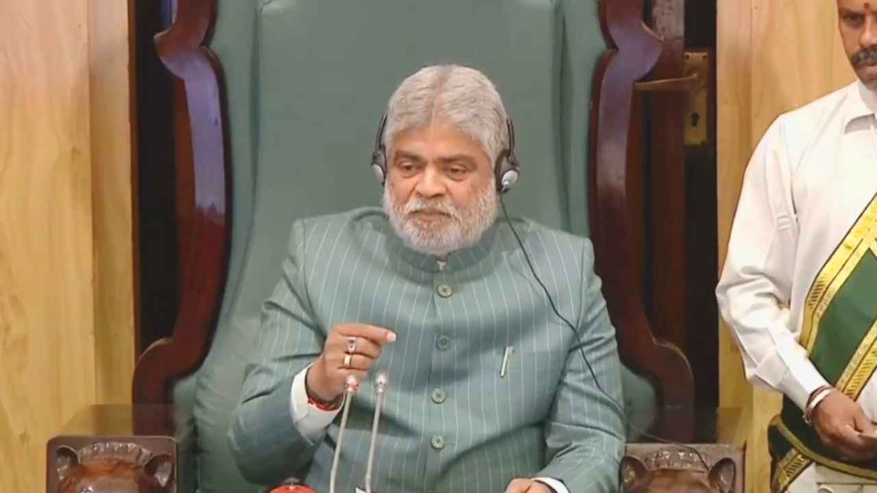 BRS Mlas Defection Case: ఎమ్మెల్యేల ఫిరాయింపు కేసులో ట్విస్ట్‌.. ఆ 5 మంది సంగతి ఏంటి? పెండింగ్‌లో ఎందుకు పెట్టారు?