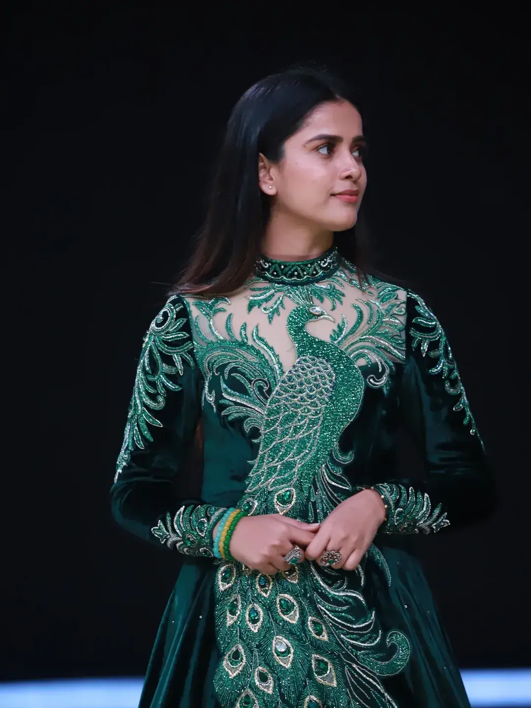 Bigg Boss beauty Thanuja Puttaswamy latest photos. (1)