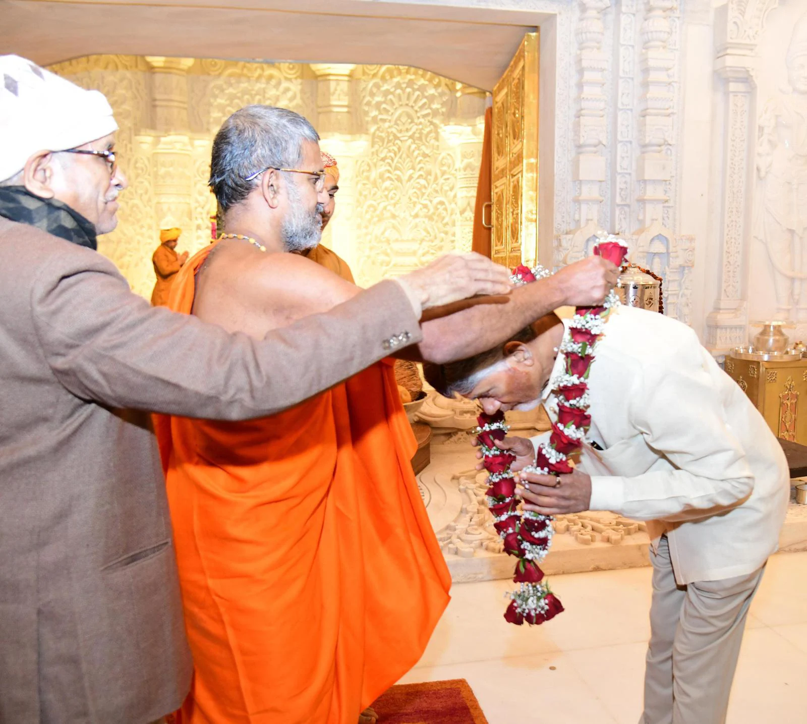 CM Nara Chandrababu Naidu Visits Shri Ram Janmabhoomi Mandir in Ayodhya