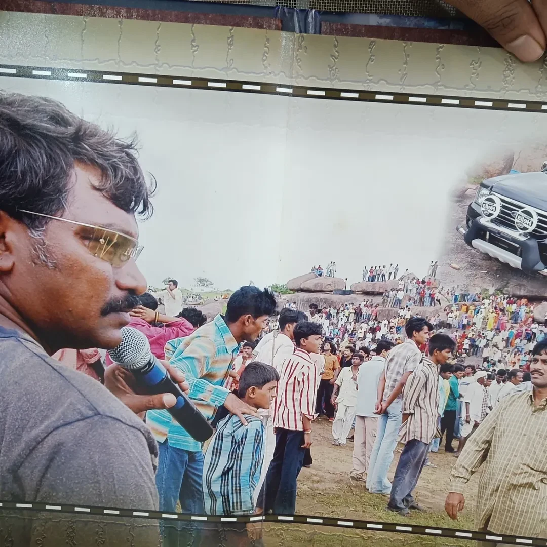 Chiranjeevi Old Thums Up Ad Working Stills