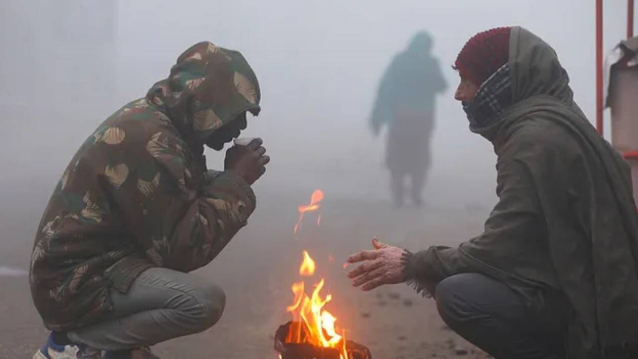 Cold Waves Effect : వామ్మో.. వచ్చే మూడ్రోజులు జాగ్రత్త..! 25 జిల్లాల్లో సింగిల్ డిజిట్ టెంపరేచర్లు.. ఈ జాగ్రత్తలు తప్పనిసరి..