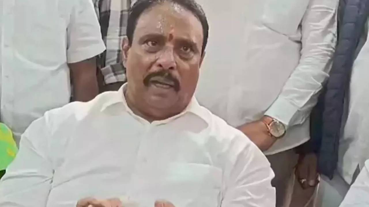 Danam Nagender : దానం నాగేందర్ సంచలన కామెంట్స్.. నేను కాంగ్రెస్‌లోనే.. వాళ్ల సంగతి తెలియదు.. జీహెచ్ఎంసీ ఎన్నికల్లో మాత్రం..