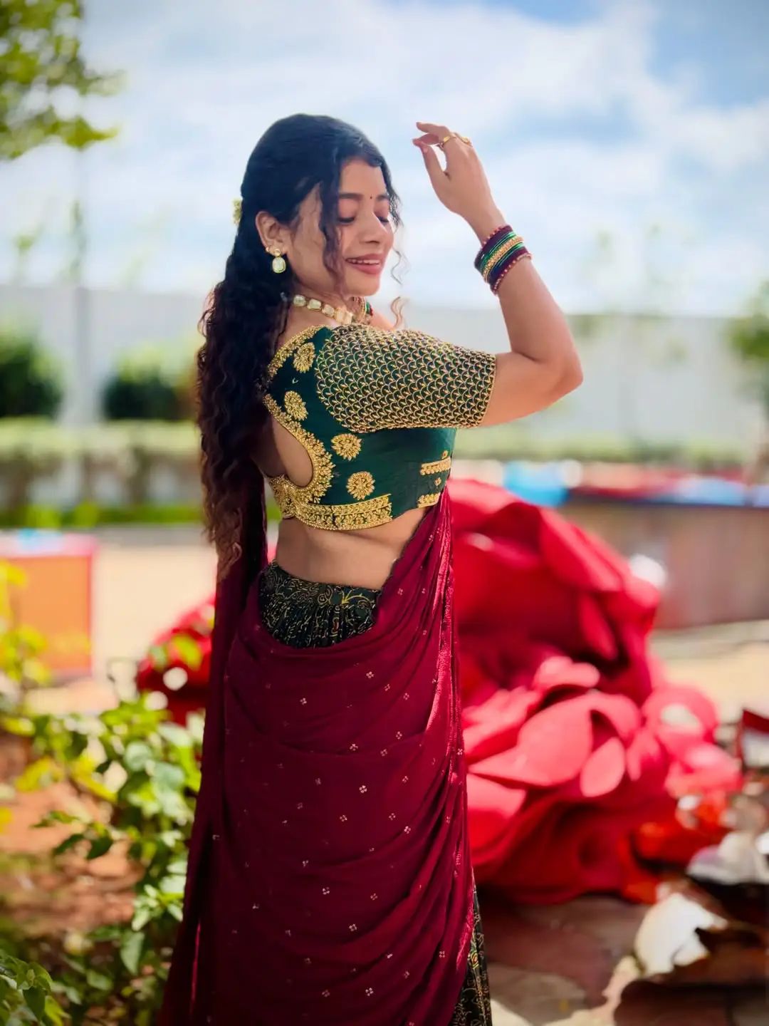 Dancer Nainika Latest Glamour Photos (1)