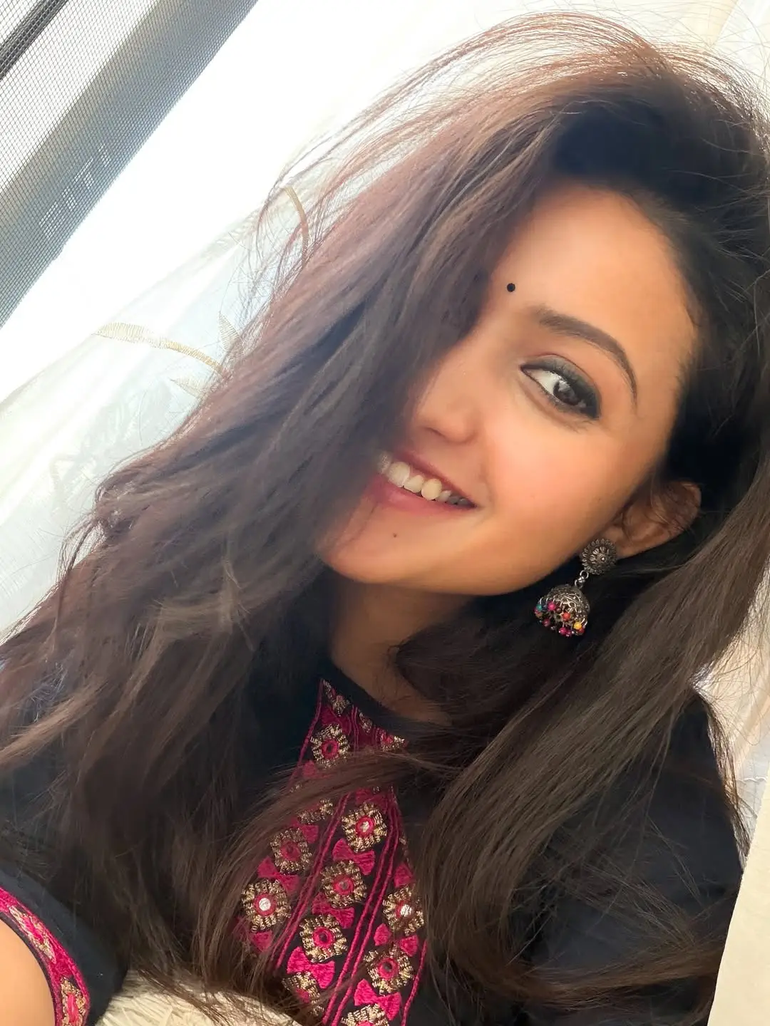 Deepika Pilli shaking up social media with her cute looks. (1)