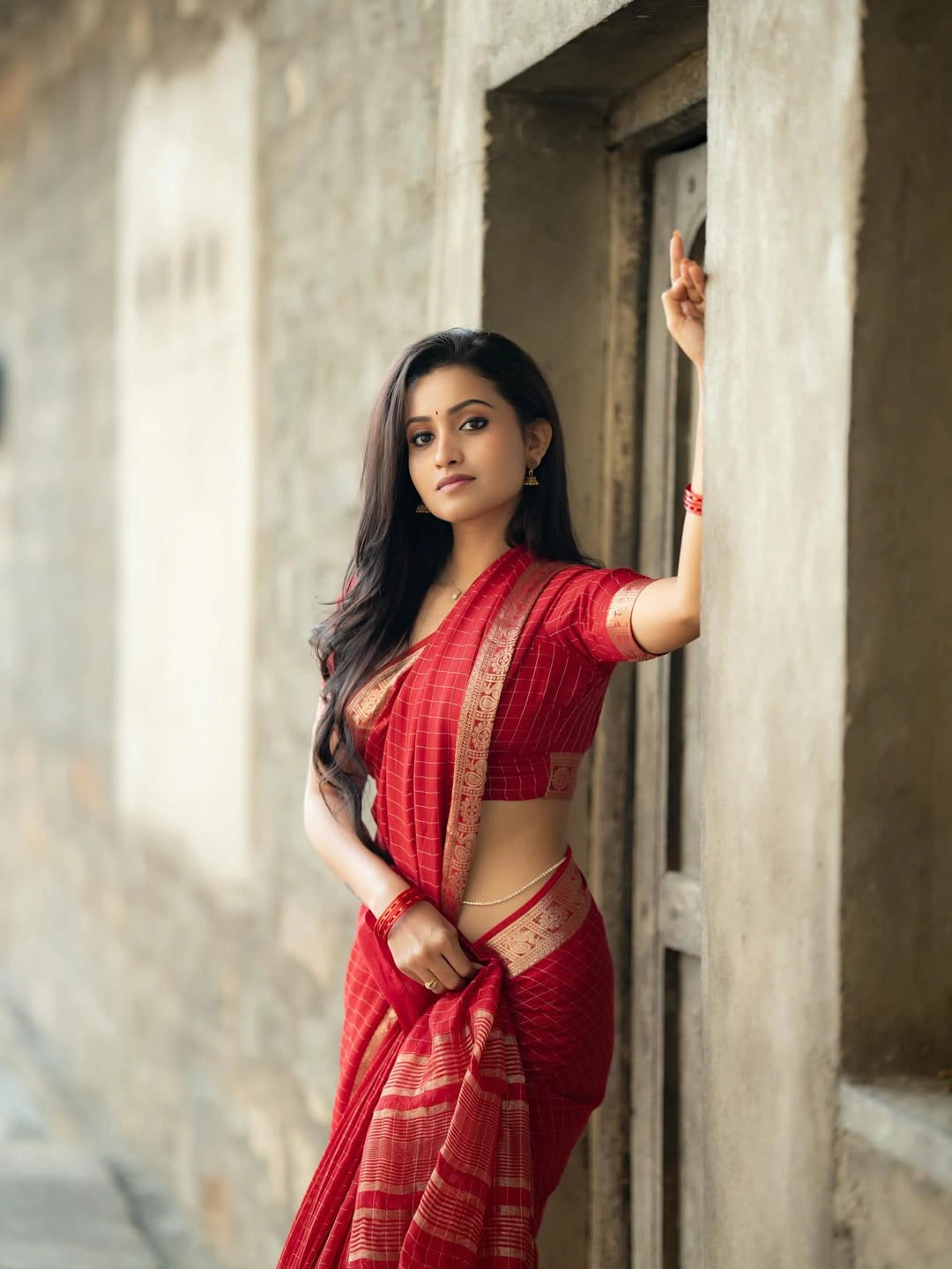 Deepika Pilli Stunning Looks in Saree