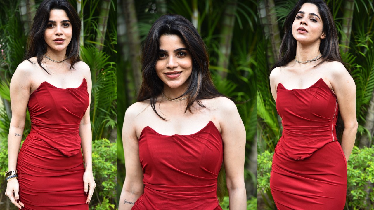 Divyabharathi : టాలీవుడ్ లోకి ఎంట్రీ ఇస్తున్న తమిళ బ్యూటీ.. దివ్యభారతి ఫొటోలు..