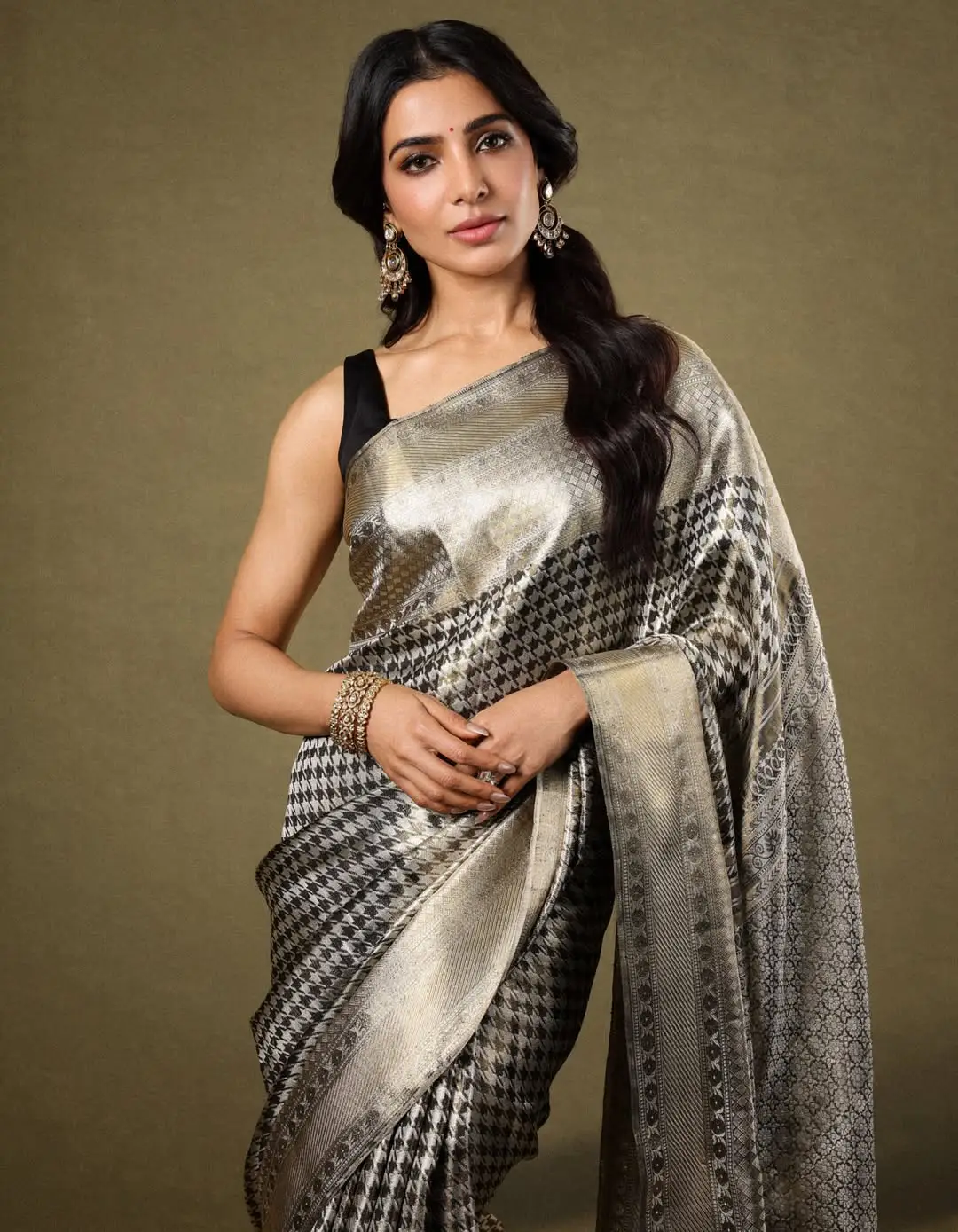 Glamorous beauty Samantha latest photos (1)