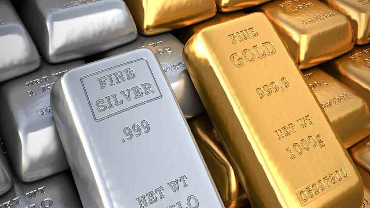 Gold Silver Rates : మరోసారి దిమ్మతిరిగే షాకిచ్చిన బంగారం, వెండి ధరలు.. ఏపీ, తెలంగాణలో నేటి రేట్లు ఇవే..