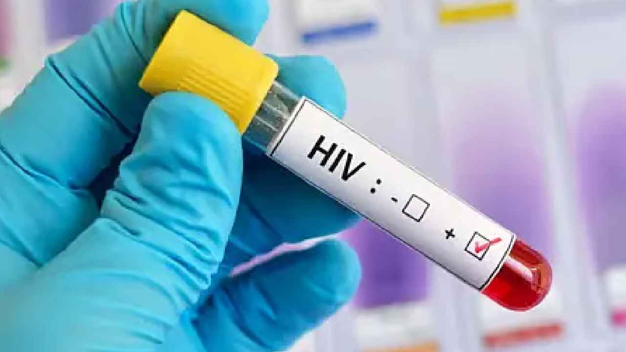 HIV Cases: వామ్మో.. ఆ ఒక్క జిల్లాలోనే 7వేలకు పైగా హెచ్ఐవీ కేసులు.. వారిలో 400మంది చిన్నారులు..