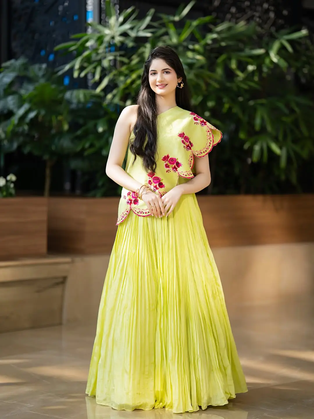 Harshaali Malhotra latest photoshoot is going viral on social media (1)