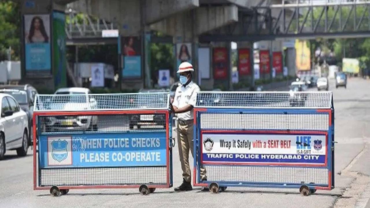 Hyderabad Traffic : హైదరాబాద్ వాసులకు అలర్ట్.. ఇవాళ ఈ రూట్లలో వెళ్లకండి.. ట్రాఫిక్ మళ్లింపులు ఇవే..