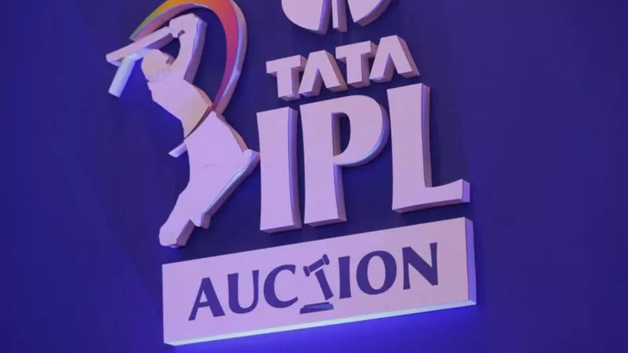 IPL 2026 Mini Auction: ఐపీఎల్ మినీ వేలానికి ముందు 9 మంది ప్లేయర్లు ఔట్