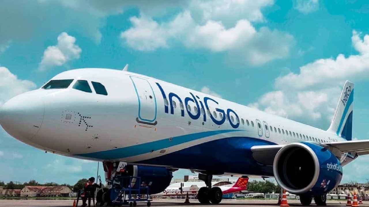 Indigo Crisis: ప్రయాణికులకు నరకం చూపించిన ఇండిగోకి డబుల్ షాక్..! ఫ్యూచర్‌లో కష్టమే..!