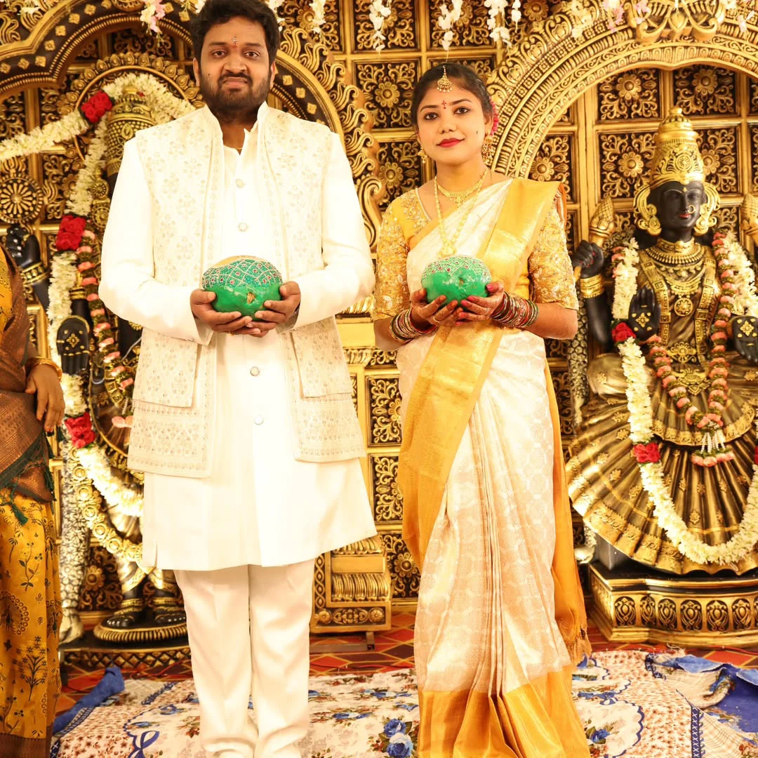 Jabardasth Mahidhar Marriage with his Love Chandrakala Wedding Photos
