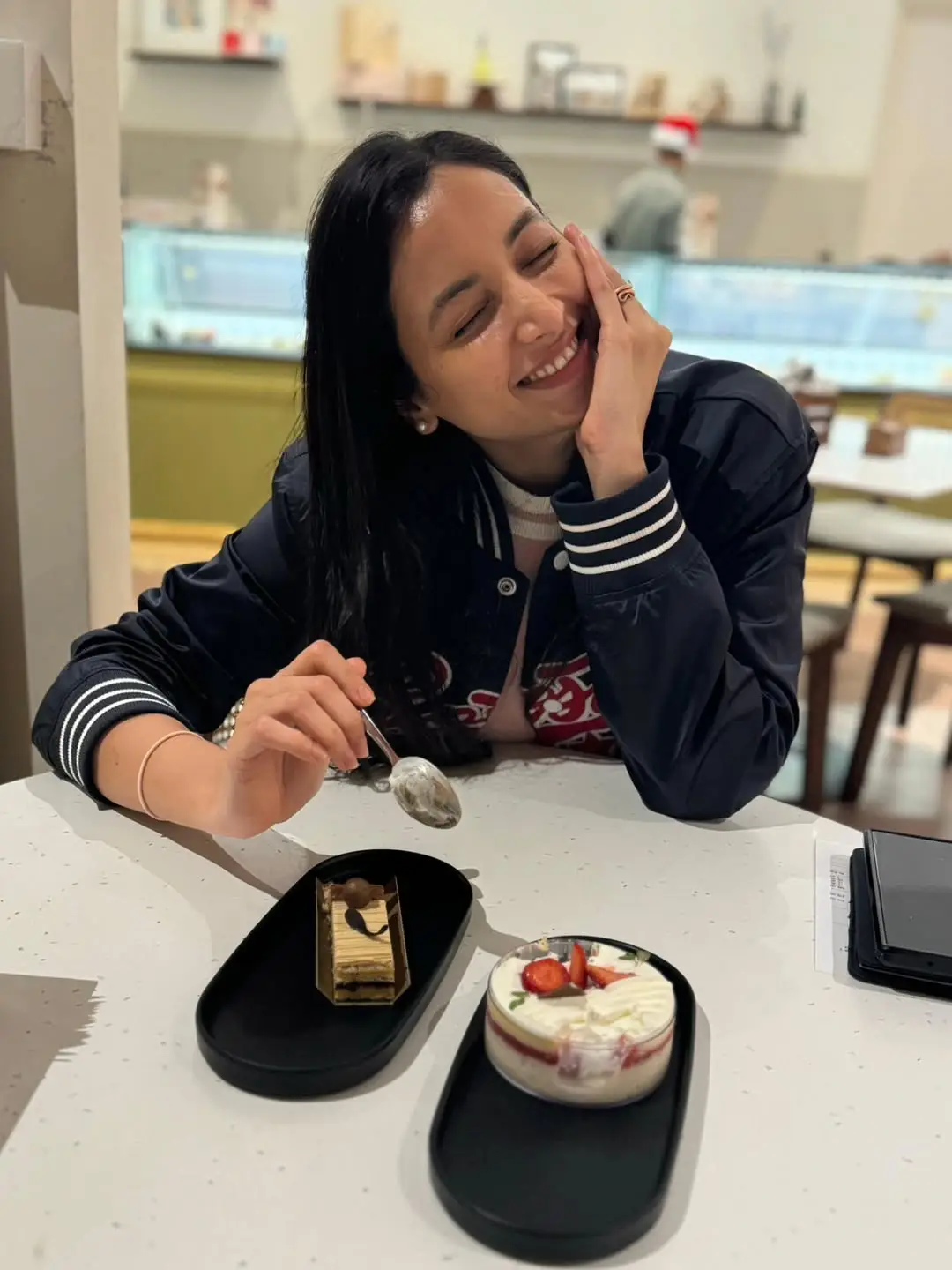 Kannada beauty Srinidhi Shetty latest photos (1)