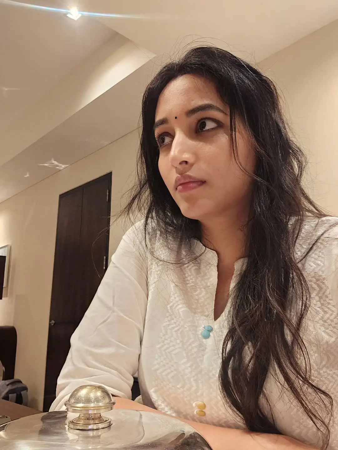 Kannada beauty Srinidhi Shetty latest photos (1)