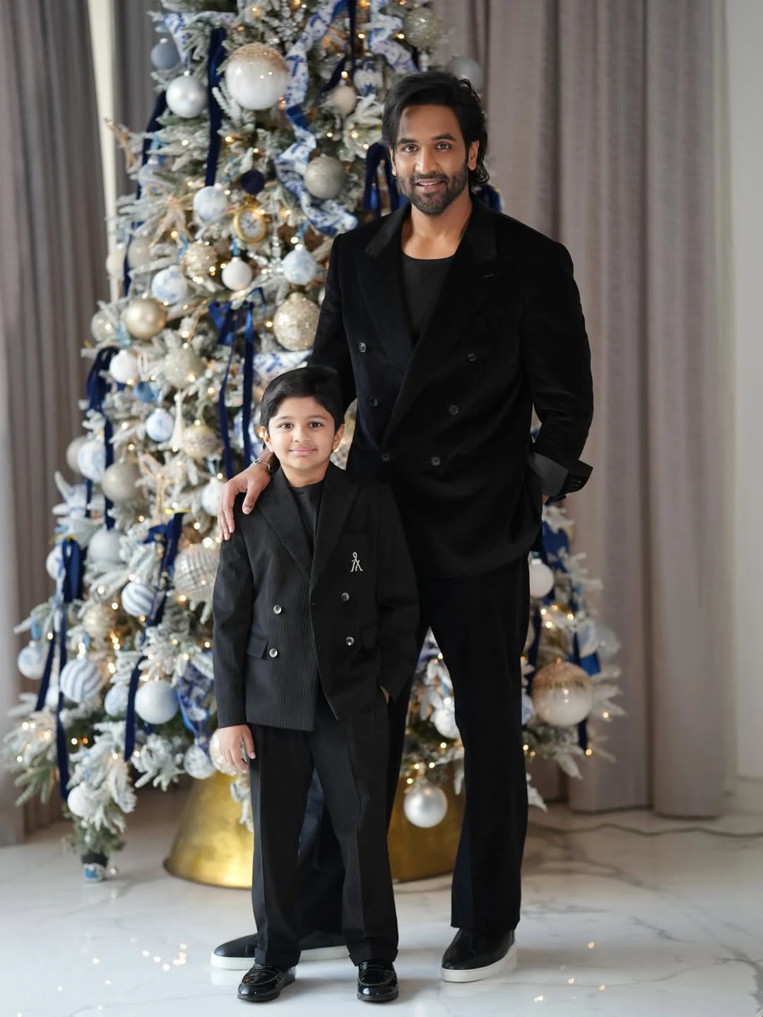 Manchu Vishnu Christmas Celebrations with Family