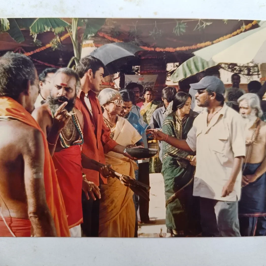 Mahesh Babu Murari Working Stills