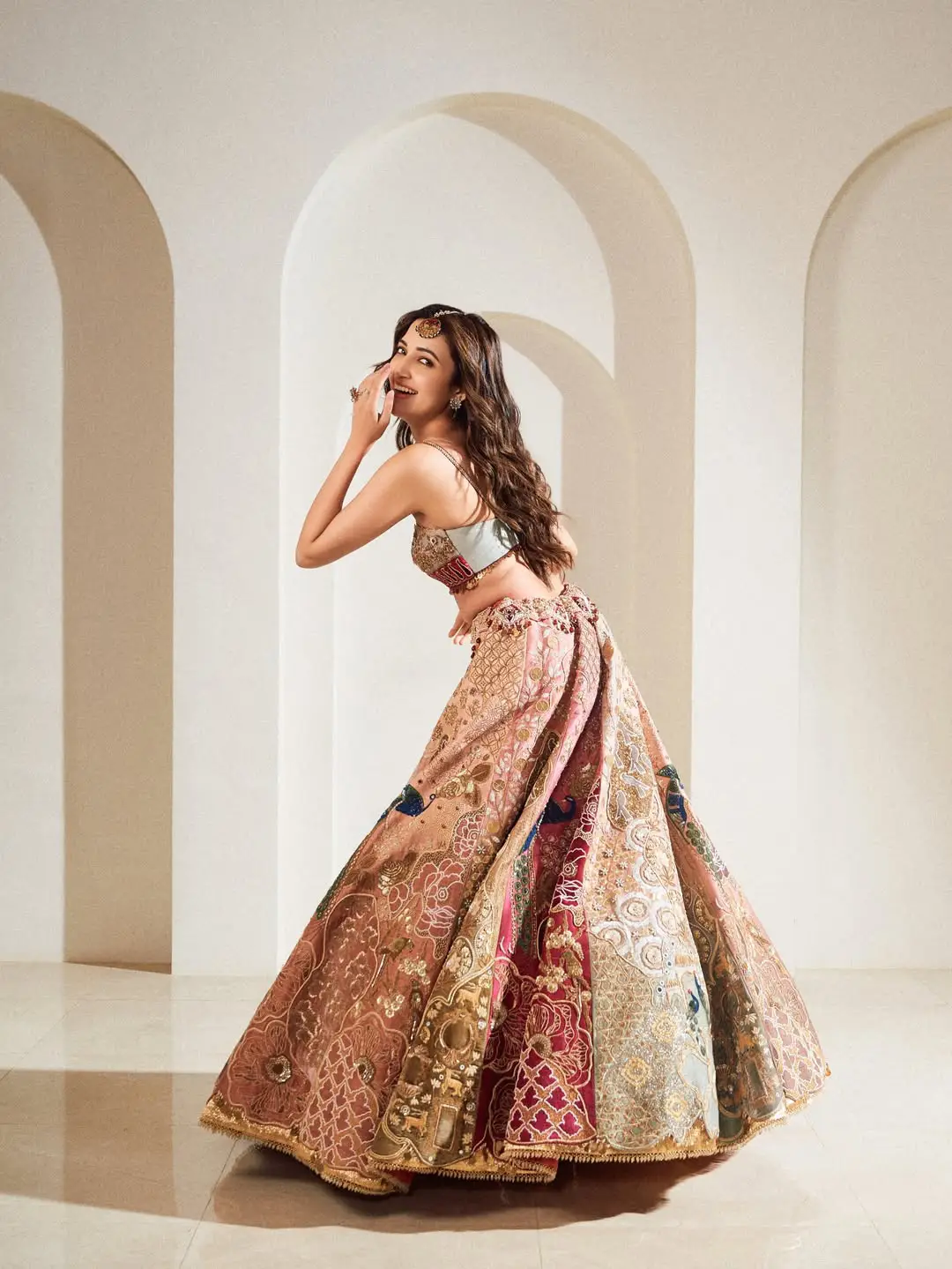 Neha Shetty latest glamour show goes viral on social media