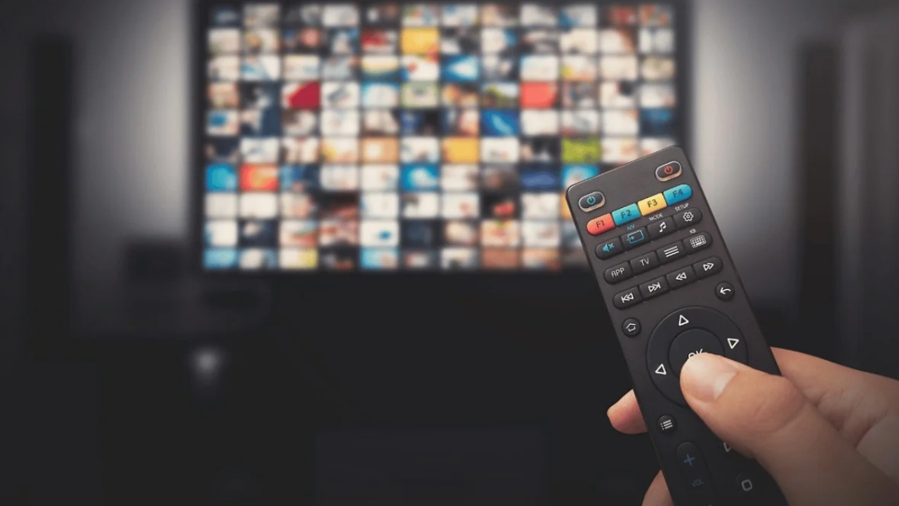 OTT : ఓటీటీలకు పండగే.. సెన్సార్ లేదు.. ఇక అడల్ట్ కంటెంట్ మరింత పెరుగుతుందా?