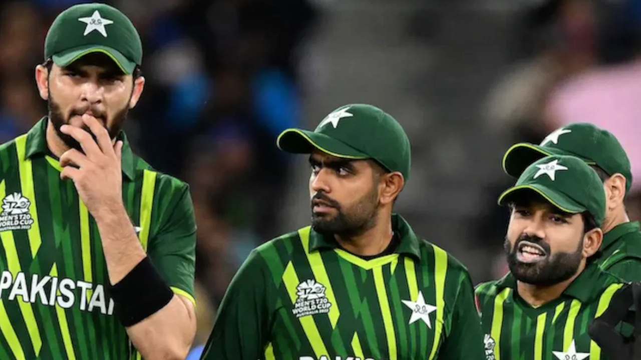 SL vs PAK : సీనియ‌ర్ల‌కు షాకిచ్చిన పాక్ బోర్డు.. వీళ్లు వ‌ద్ద‌న్నారా? వాళ్లే త‌ప్పుకున్నారా? శ్రీలంక‌తో టీ20 సిరీస్‌కు జ‌ట్టు ప్ర‌క‌ట‌న‌..